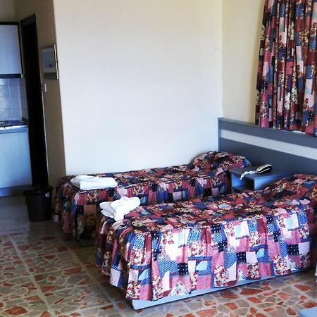 Clover Holiday Complex Qawra Oda fotoğraf
