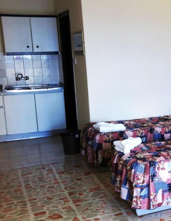 Clover Holiday Complex Qawra Oda fotoğraf